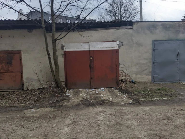 Продается гараж в центре города