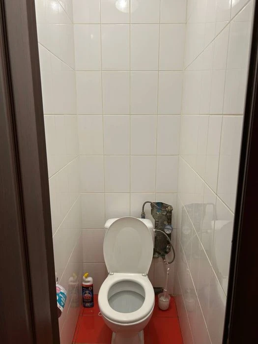 For sale 1-room apartment on Kvitky Osnovyanenka Street (next to Bo