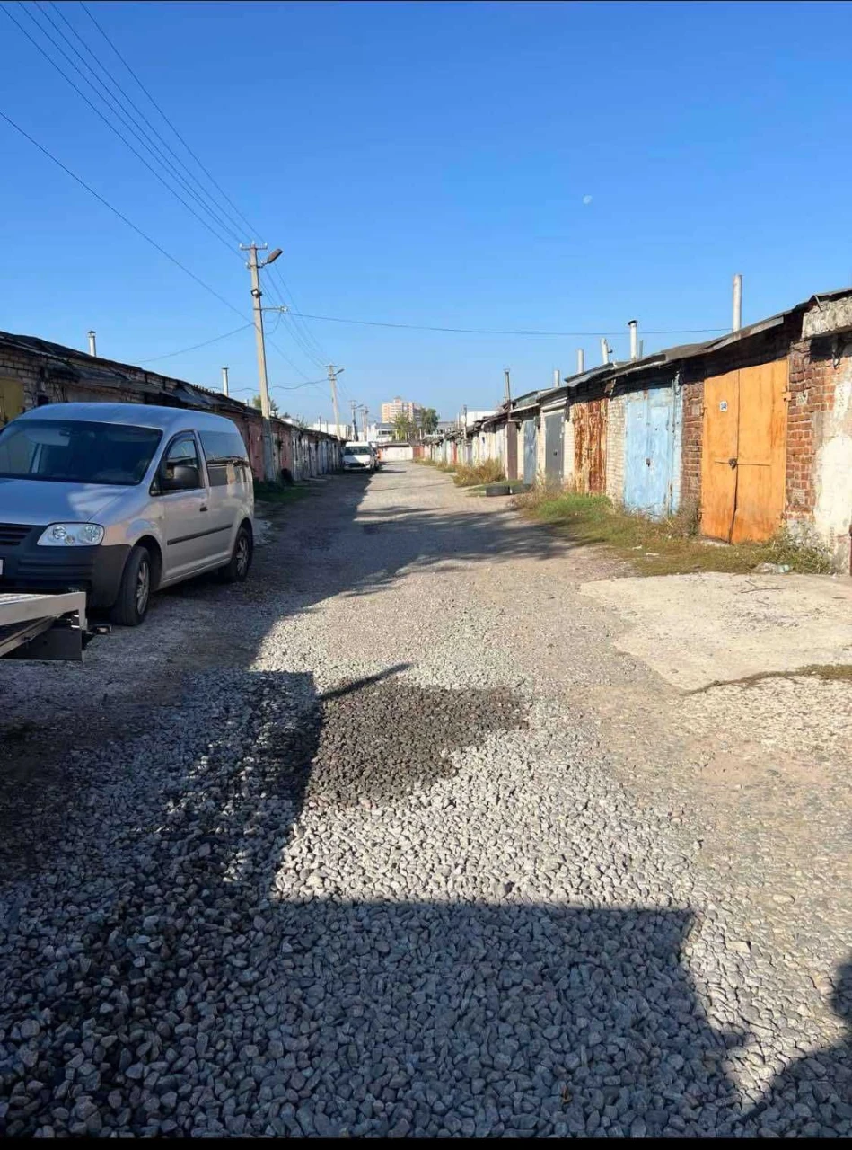 Продаж гаража в кооперативі ,,Тепличний,,