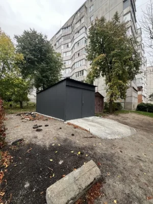 For sale new metal garage center