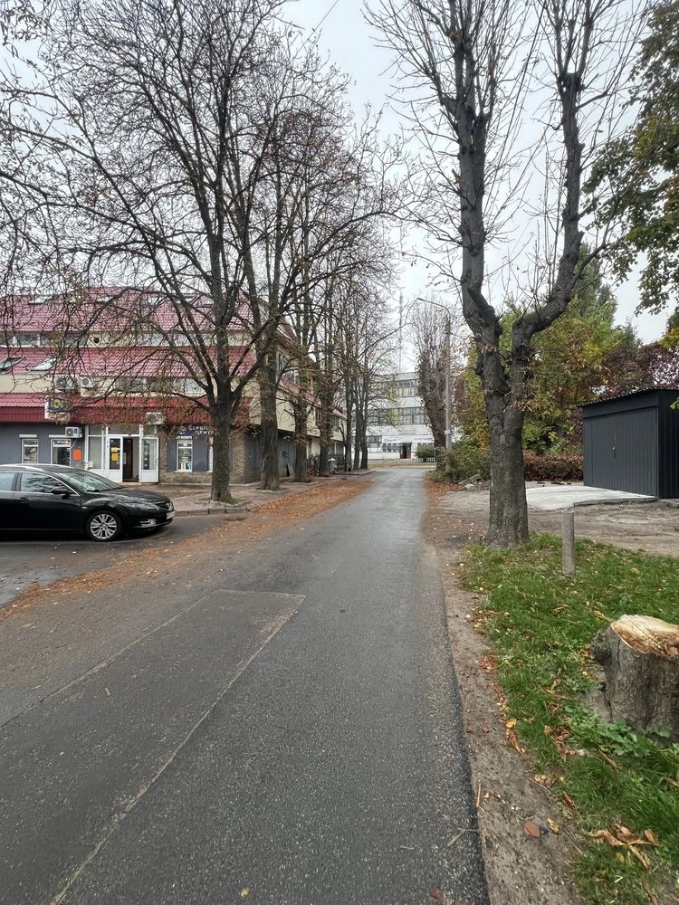 For sale new metal garage center