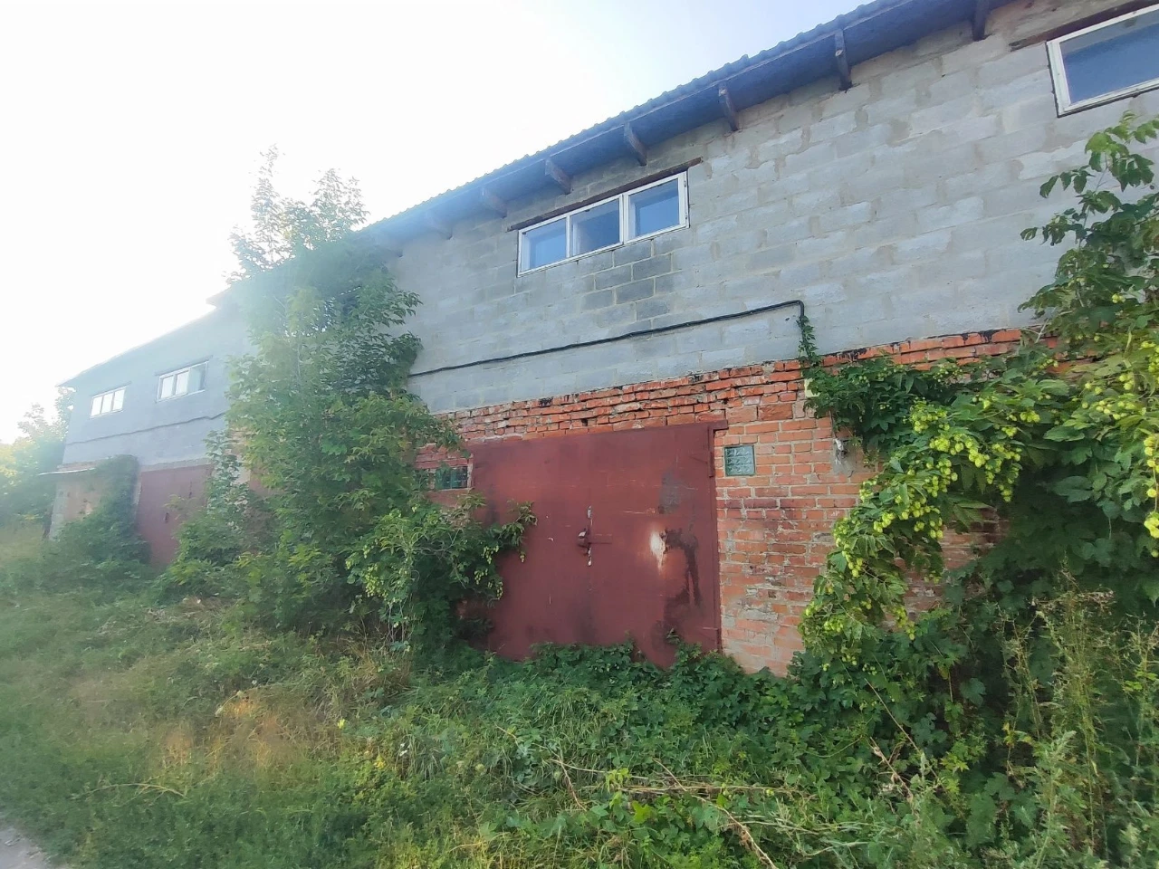 For Sale Garage in the Gaiok area