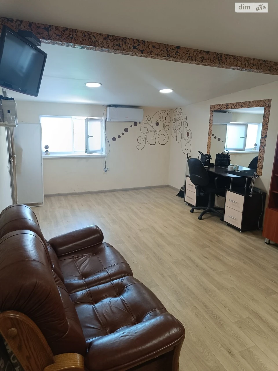 Продаж парку в гаражном кооперативе Таращанский