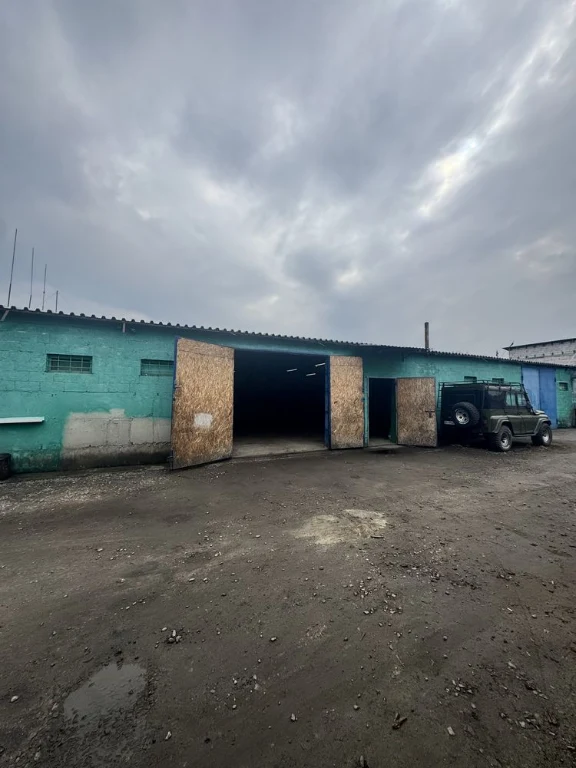 For Sale: GK Polit Box 300 sq m