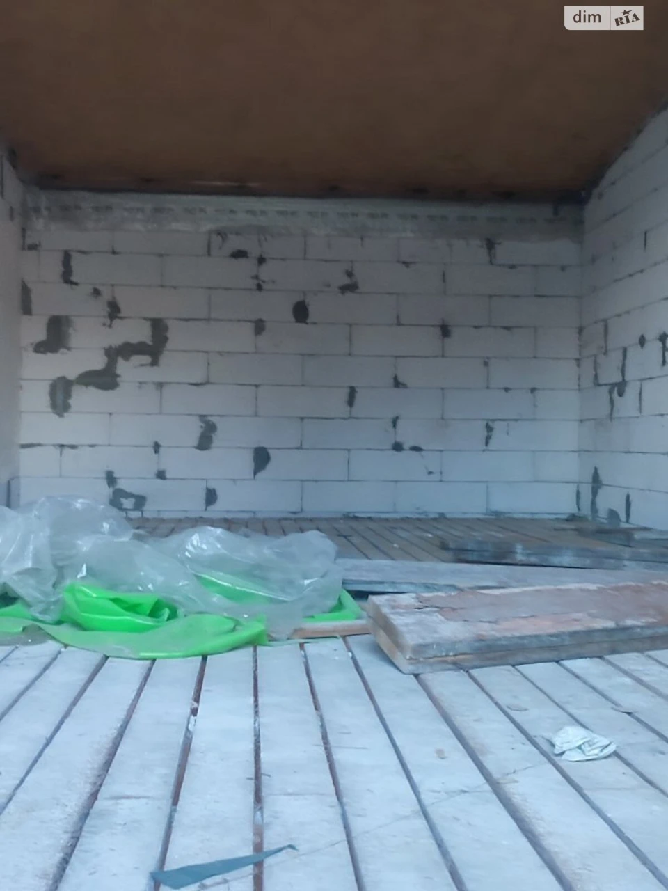 Продажа Отдельный гараж Центр