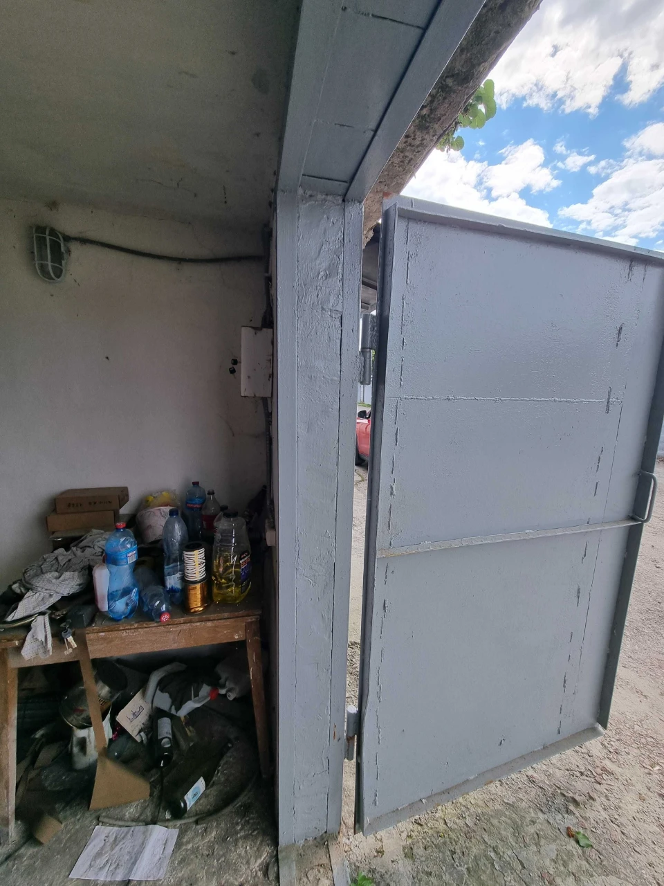 Капитальный гараж из шлакоблока (город Борисполь)