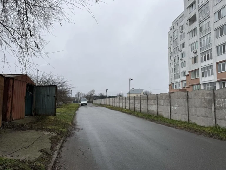 Продам гараж в центре  Борисполя