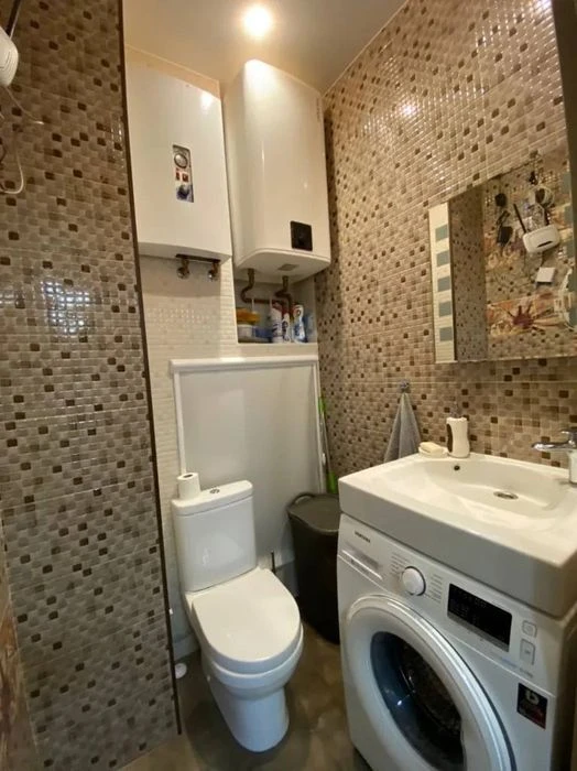 For sale 3-room apartment 104 m² in the residential complex IQ House, V. Mossak St.