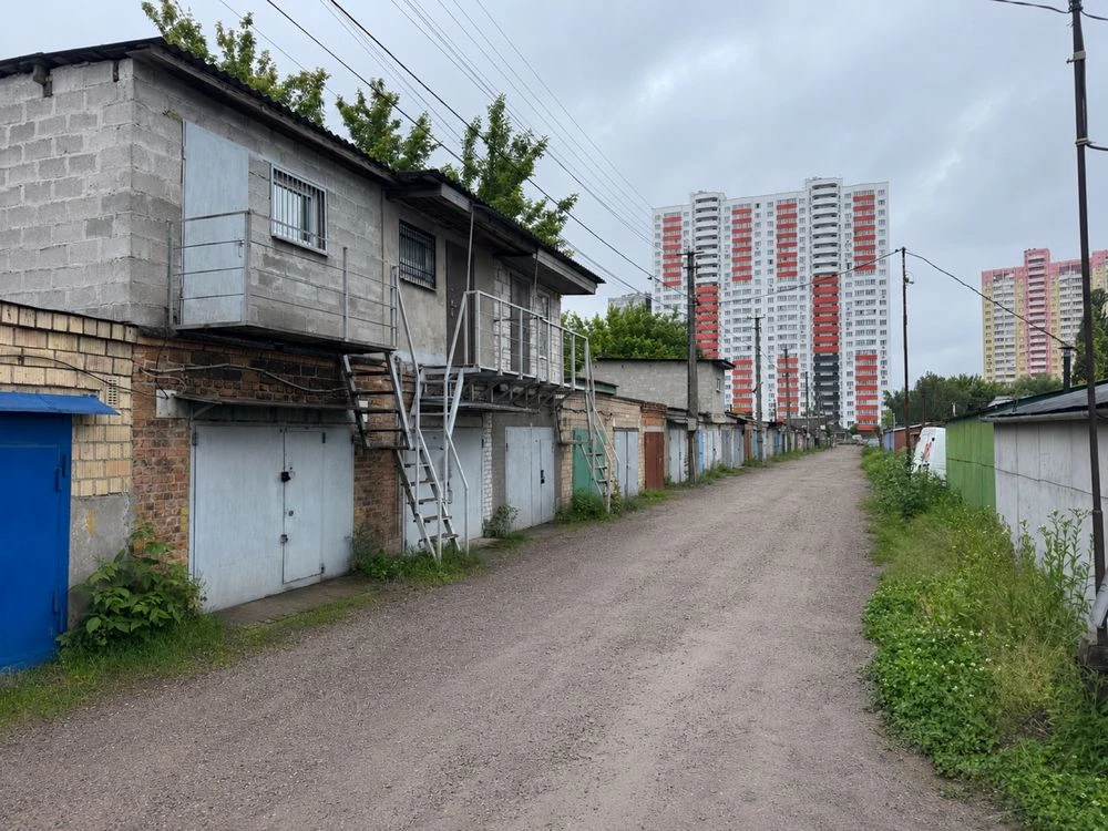 Продам 3-рівневий  гараж 62,76 м² | Підвал | ГК Металург | Б