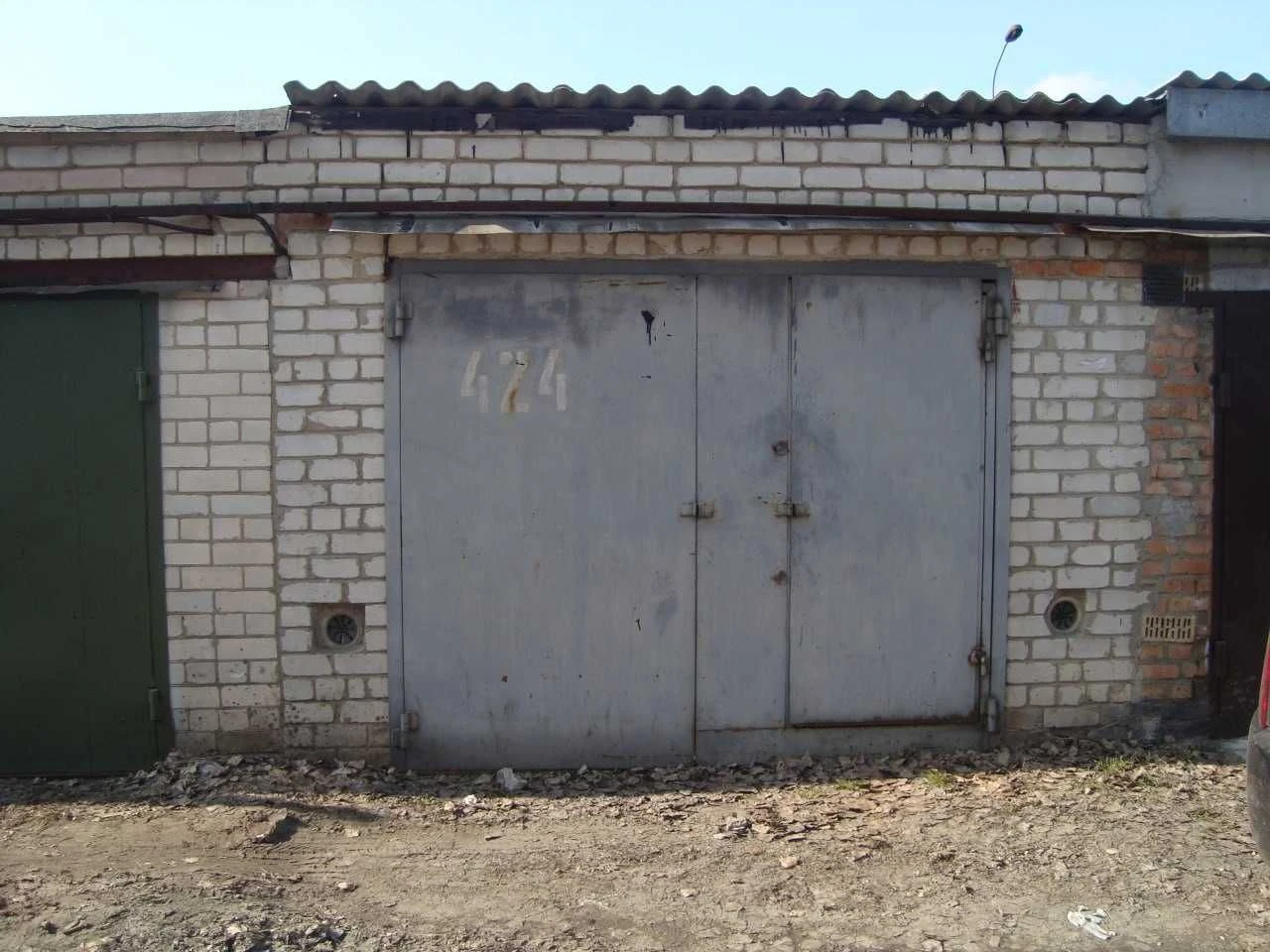 продам цегляний гараж Бровари(Торгмаш)