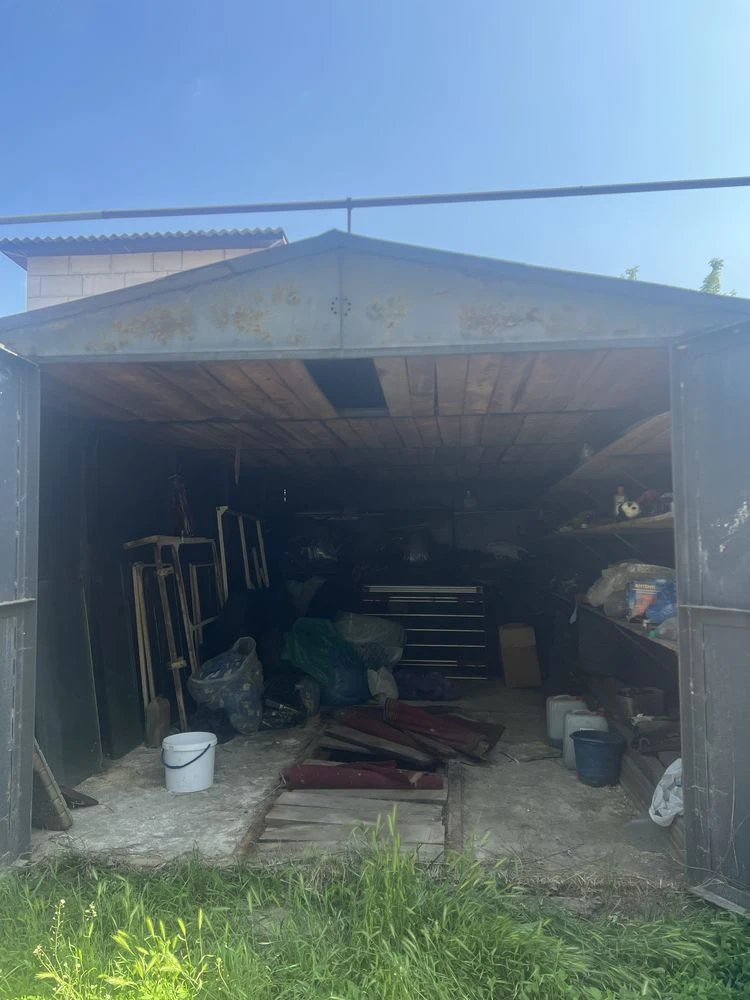 For Sale: Garage at G.K. Automobilist