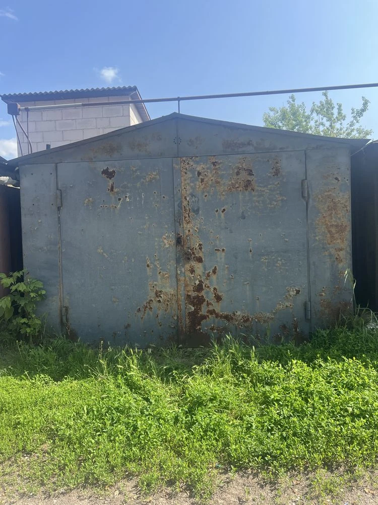 For Sale: Garage at G.K. Automobilist