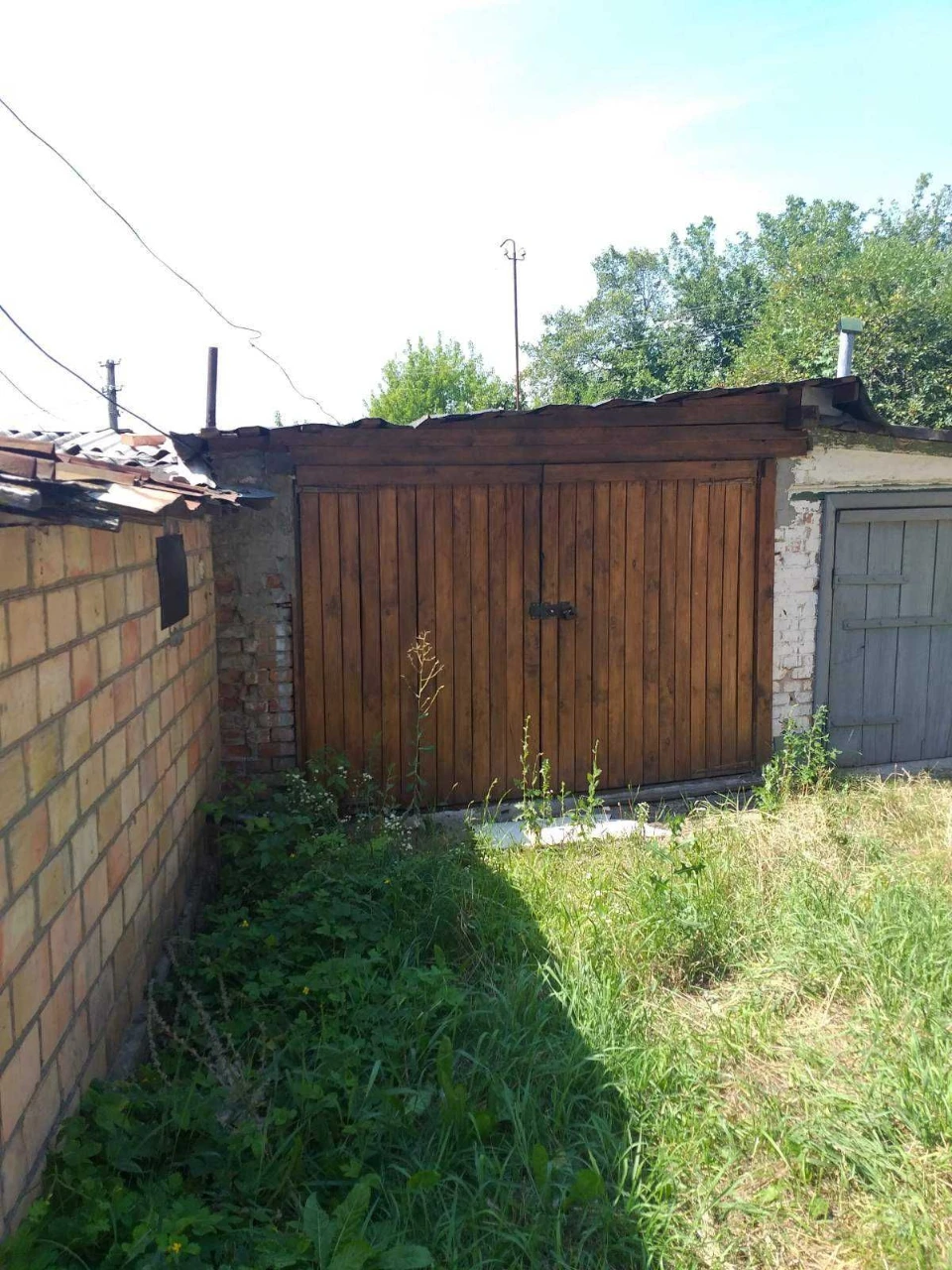 Продам гараж в центре с погребом