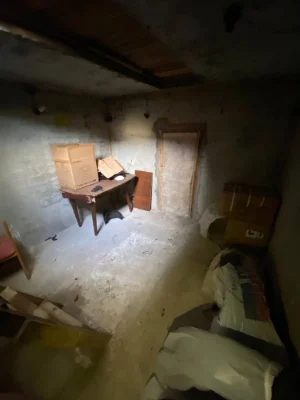 For Sale: Solid Garage with Basement - GK Ekran