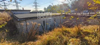 Land for a garage near Yaroslavichi residential complex