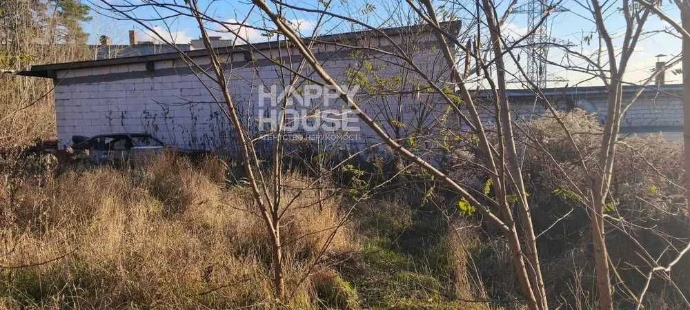 Land for a garage near Yaroslavichi residential complex