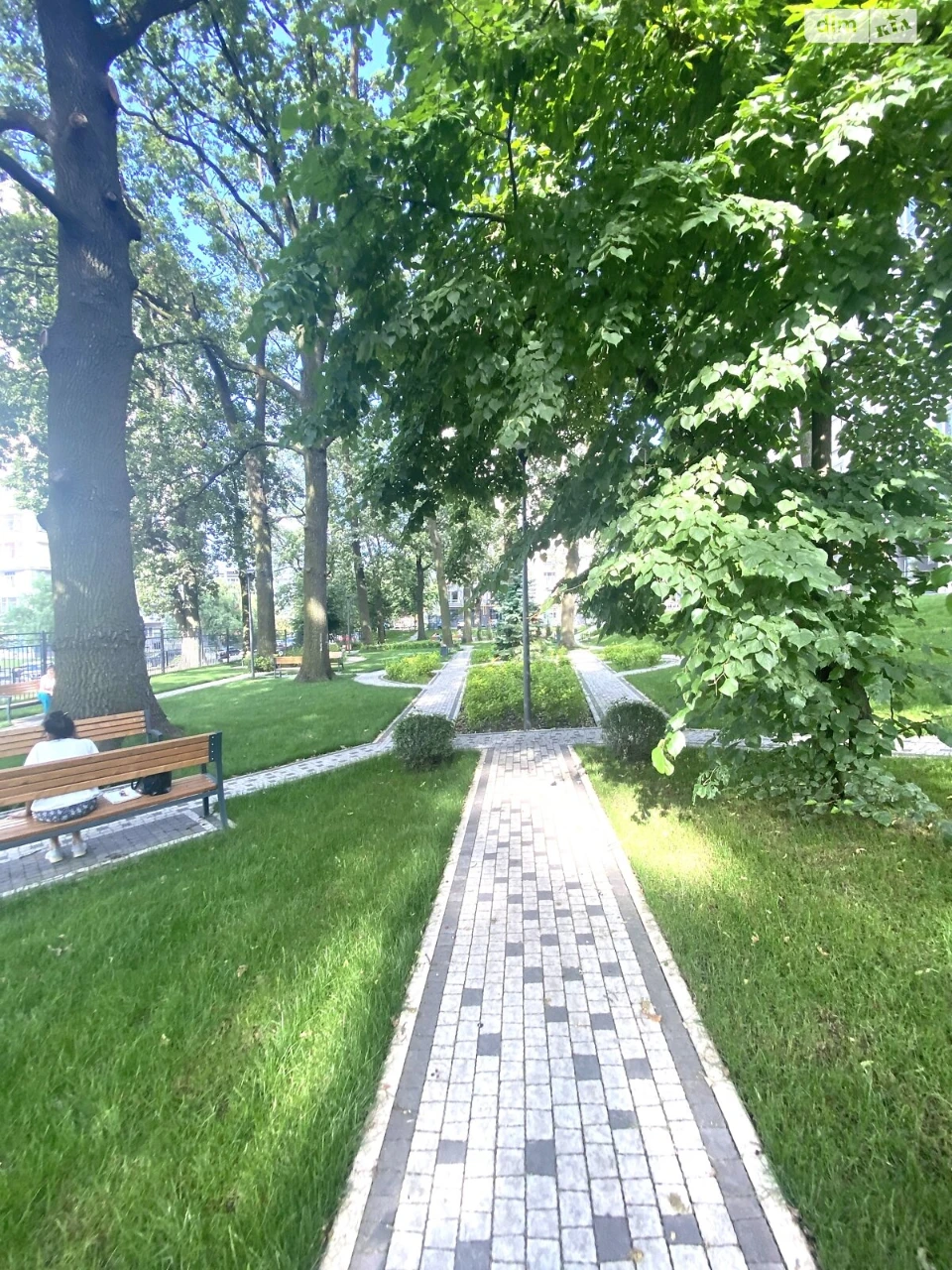 Garage Space for Sale in Irpin - New Metri Park