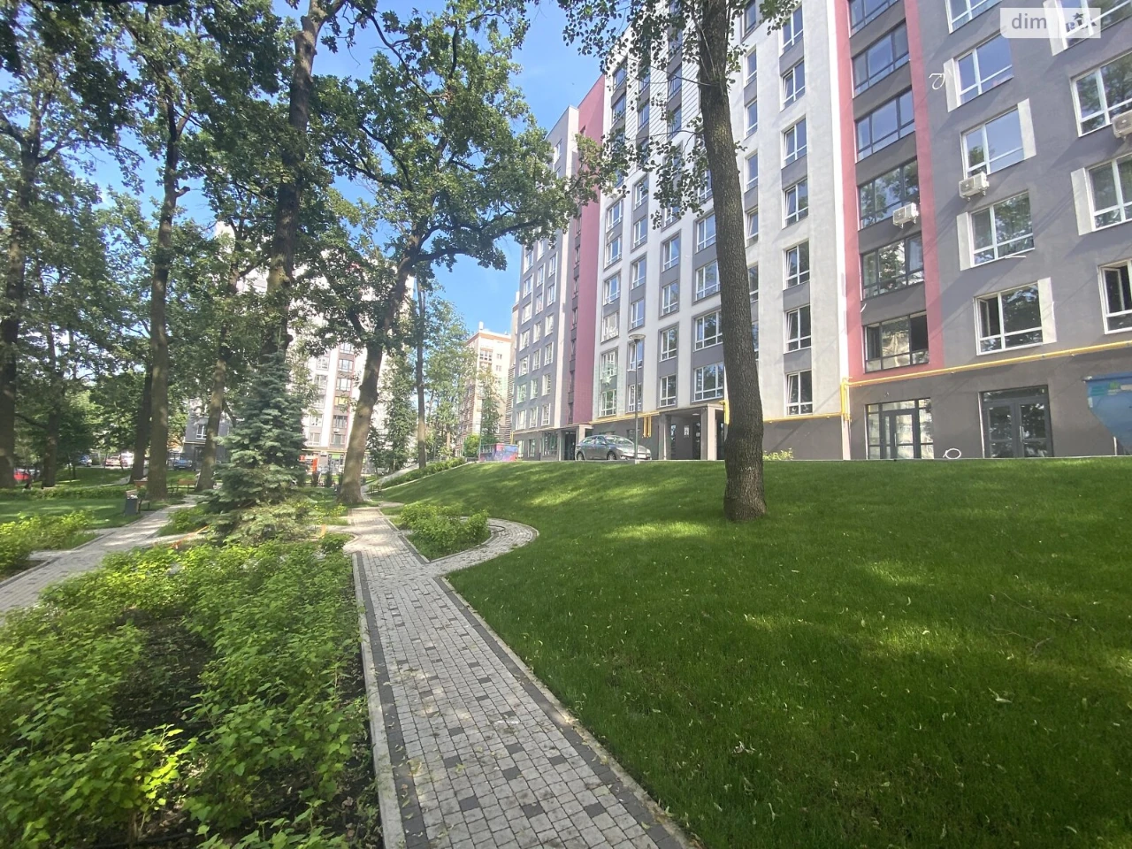 Garage Space for Sale in Irpin - New Metri Park