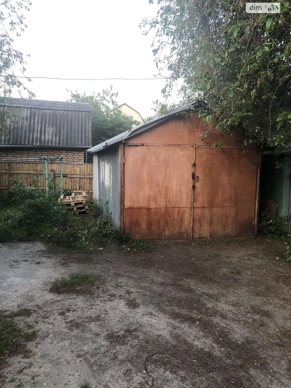 Продаж окремого гаража