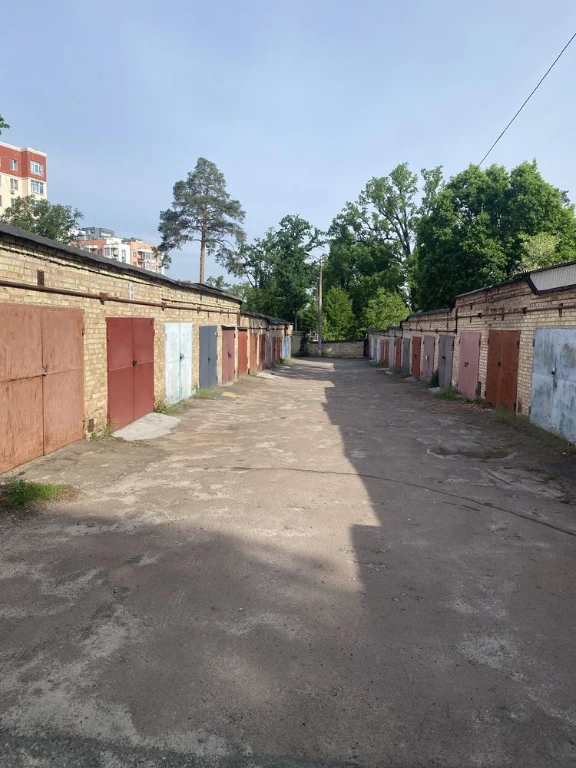 Гараж Ірпінь(Машторф,синергія)