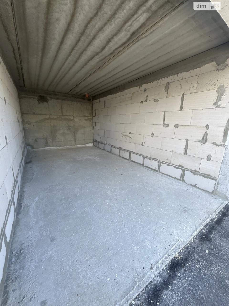 For Sale: Detached Garage