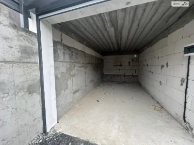 For Sale: Separate Garage