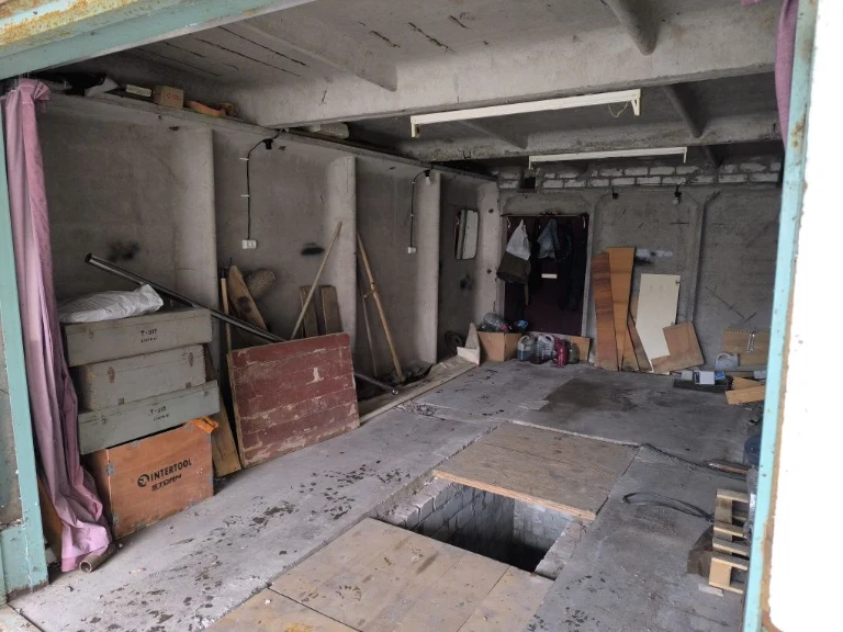 Garage for sale on Площади 5000