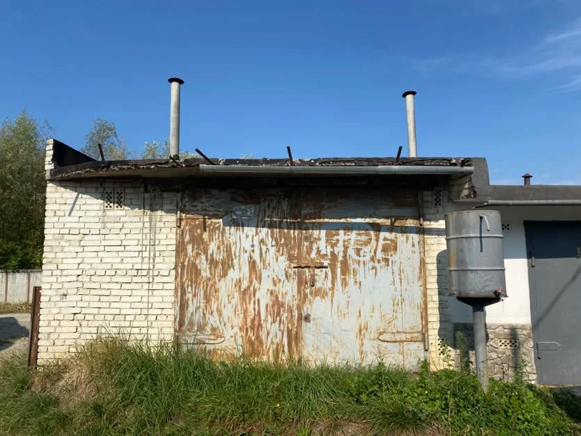 Продається гараж на 2 автомобілі