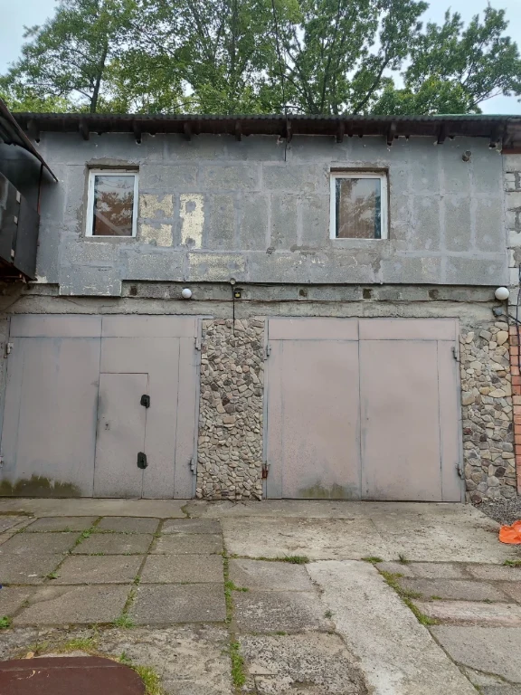 For sale: Two adjacent garages