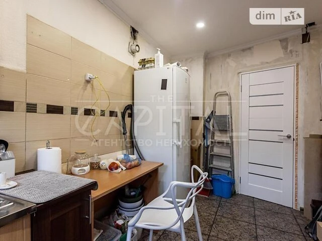 Sale of 3-room apartment 65 sq. m. on Grigory Skovorody Street 11 •