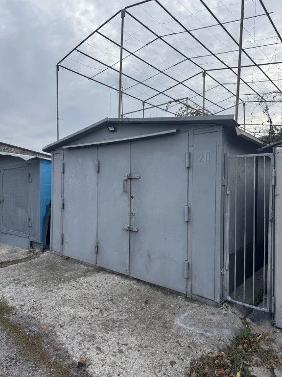 Garage Прибой 3.7 x 6 m 2 height