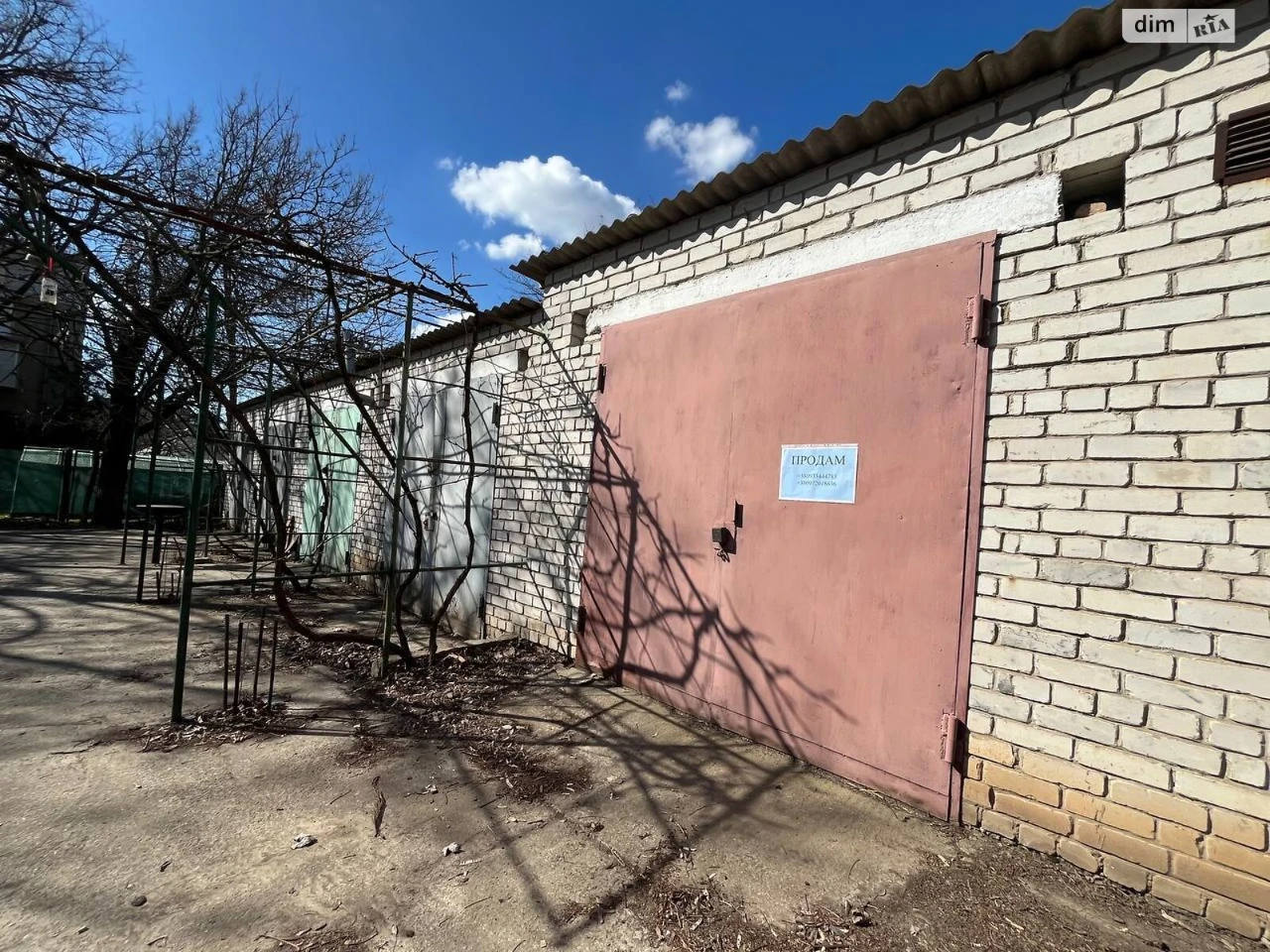 For Sale: Detached Garage, Illychevsk