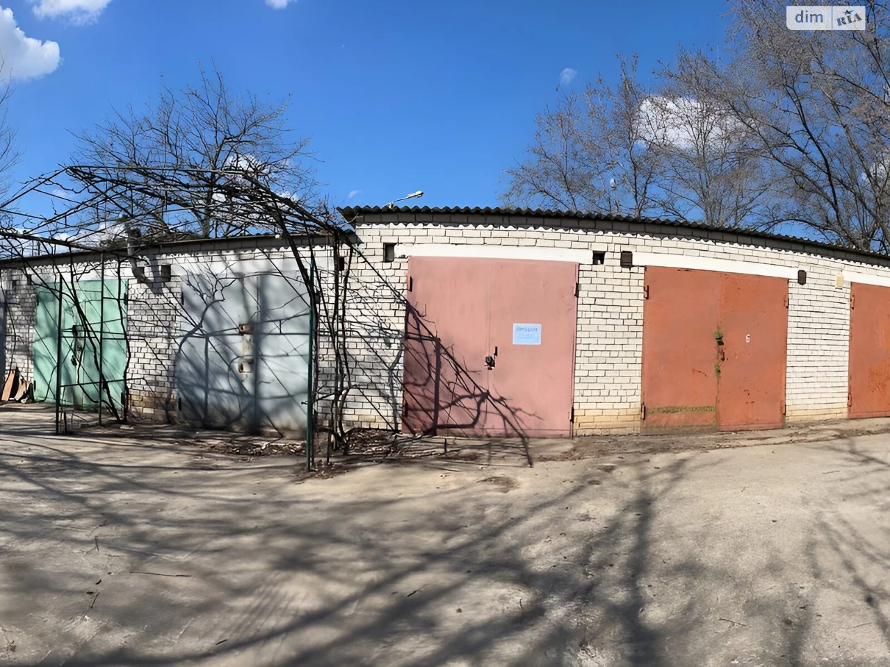 For Sale: Detached Garage, Illychevsk