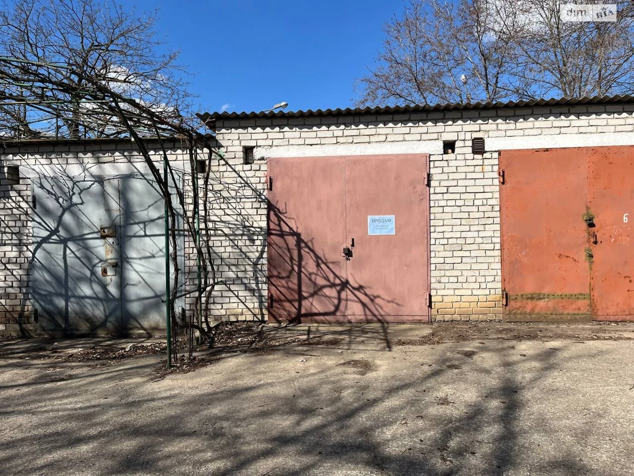 For Sale: Detached Garage, Illychevsk
