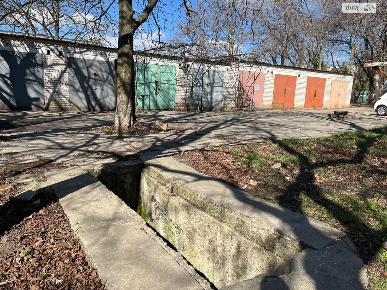 For Sale: Detached Garage, Illychevsk