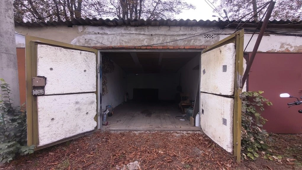 Garage with documents