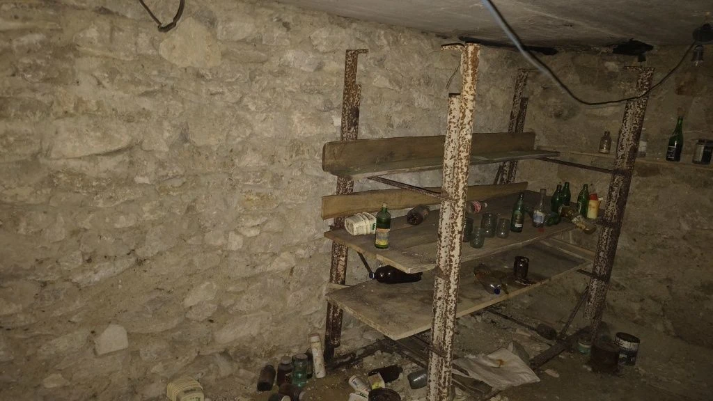 Garage with documents