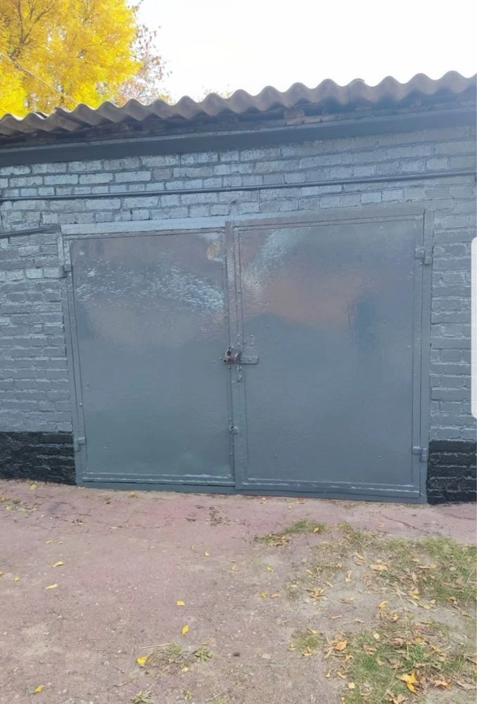 Garage for sale for personal use