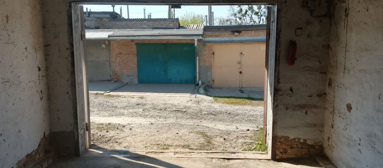 For Sale: Garage in "Vilkove Misto"