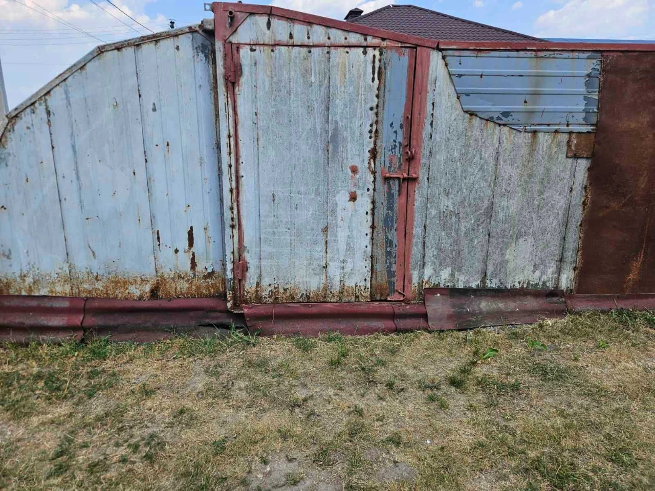 Продам  металевий гараж-черепашку. м. Здолбунів