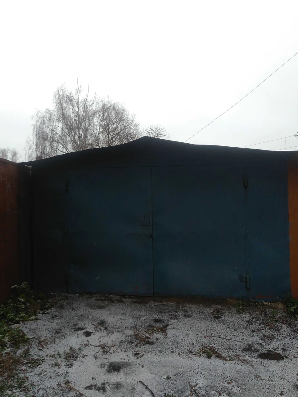For sale: Garage in the city center