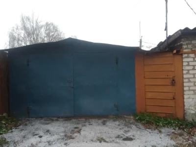 For sale: Garage in the city center