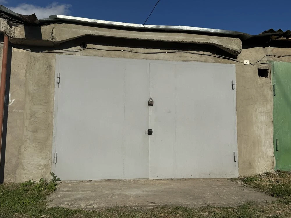 Продам гараж з документами, 5 кооператив (21,7 кв. м.)