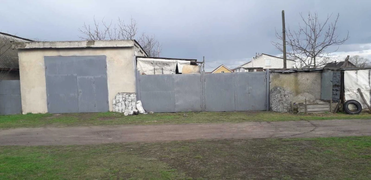 Garage for sale