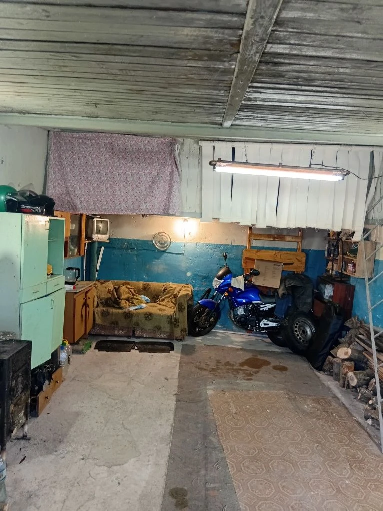 For sale: a solid garage