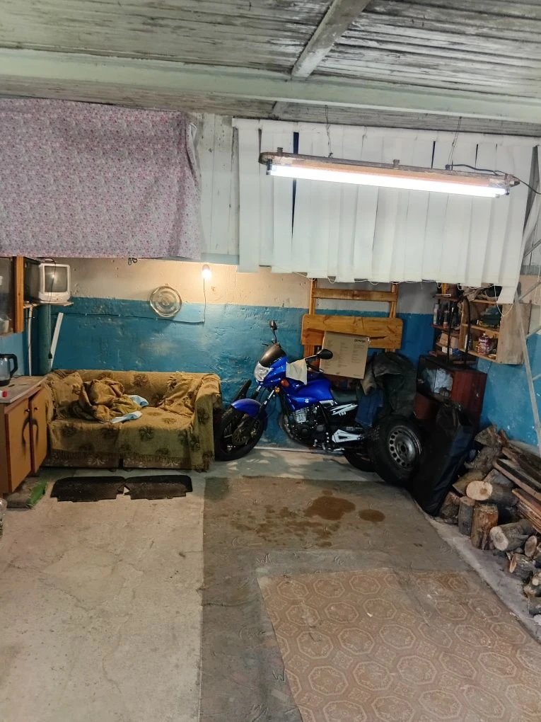 For sale: a solid garage