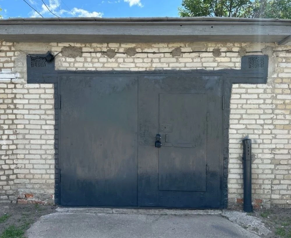 Brick Garage in Garage Cooperative