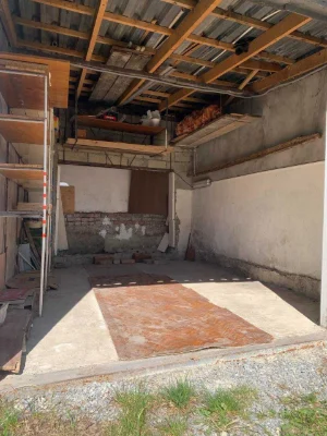 For Sale: Capital Garage in the Center with Documents