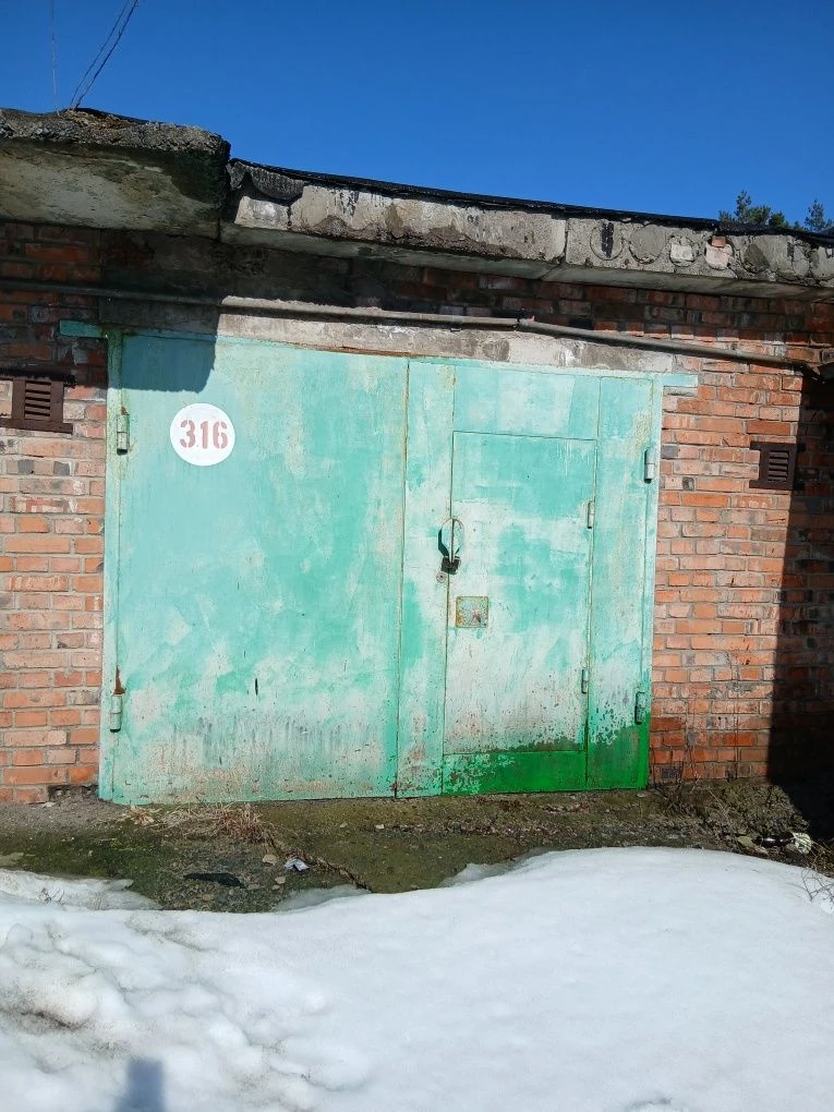 Гараж с подвалом, район хлібозаводу