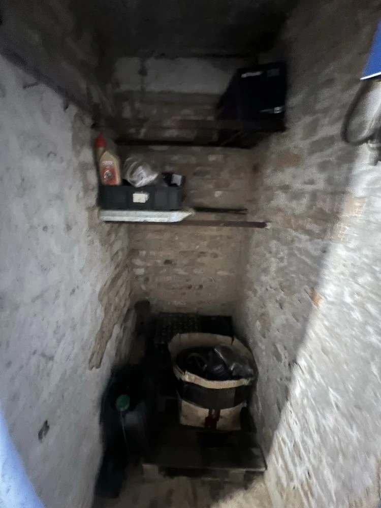 Продається гараж у гаражному кооперативі «Гулькіна».